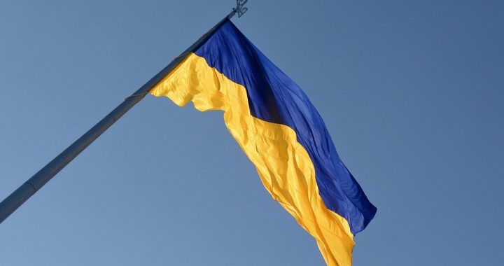Pagarinās atbalsta saņemšanas iespējas Ukrainas civiliedzīvotājiem